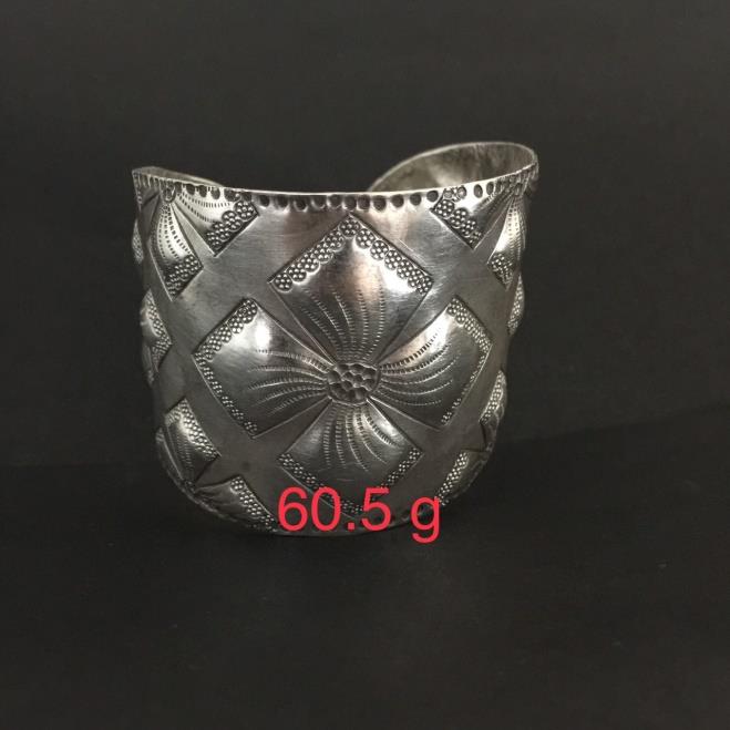 Thai Karen Hill Tribe Silver Bangle 20BG032