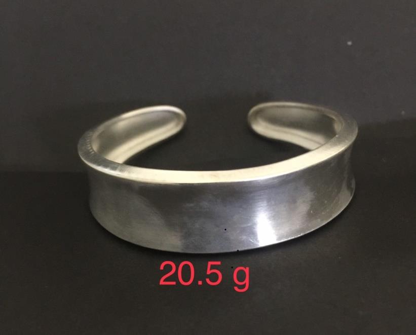 THAI KAREN HILL TRIBE SILVER BANGLE 20BG043