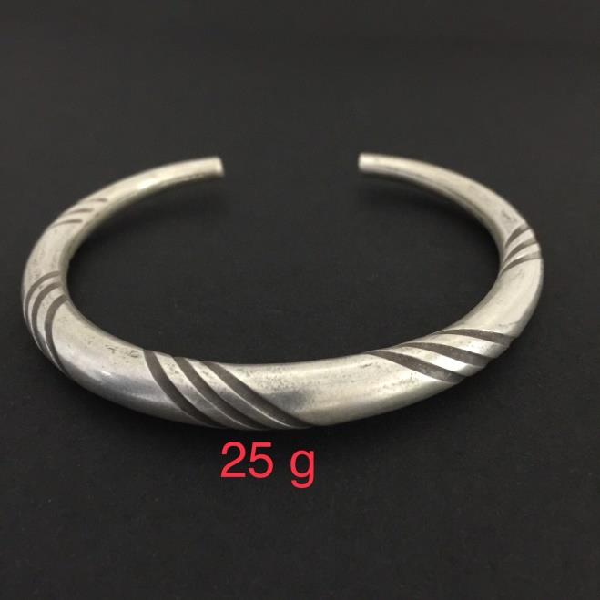 Thai Karen Hill Tribe Silver Bangle 20BG176