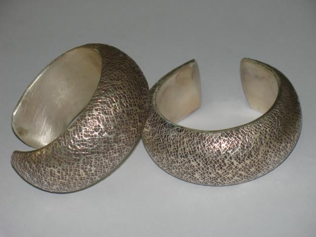 Thai Karen Hill Tribe Silver Bangle Hammered Bangle BG005 