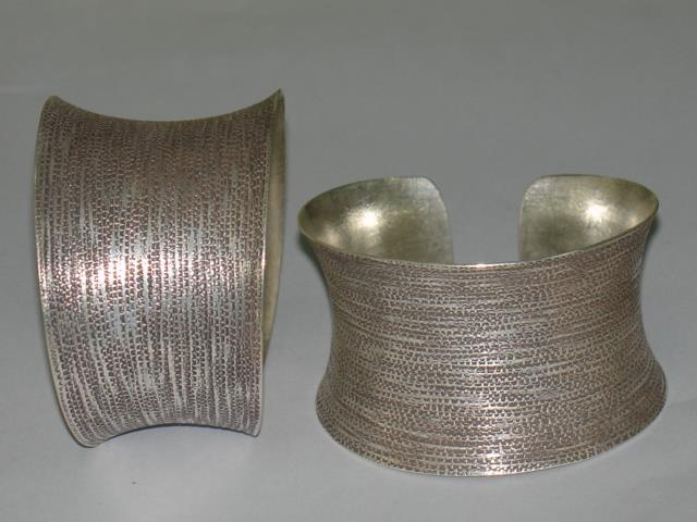 Thai Karen Hill Tribe Silver Bangle Engraved Bangle BG017 