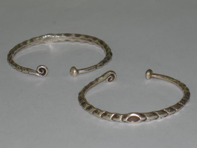 Thai Karen Hill Tribe Silver Bangle Engraved Bangle BG096 
