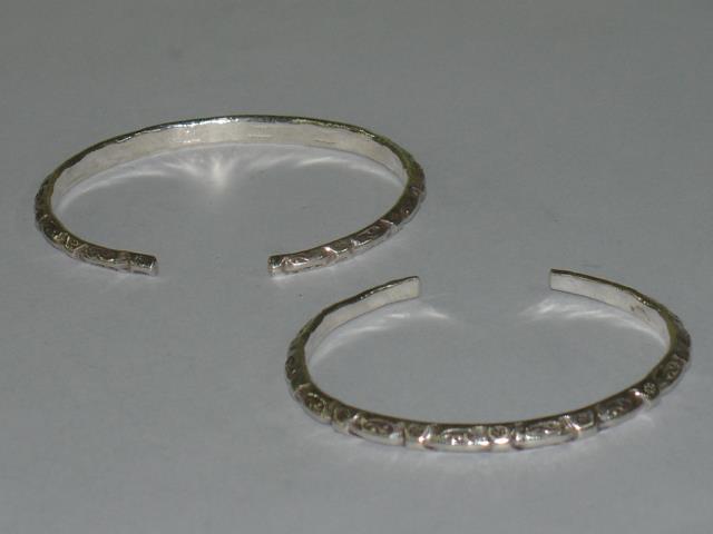 Thai Karen Hill Tribe Silver Bangle Tribal Printed Bangle BG102 