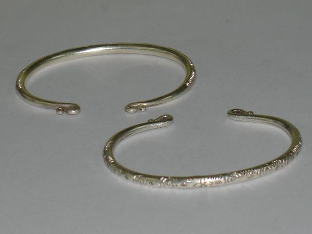 Thai Karen Hill Tribe Silver Bangle Tribal Printed Bangle BG107 