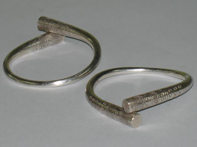 Thai Karen Hill Tribe Silver Bangle Plain Brushed Bangle BG111 