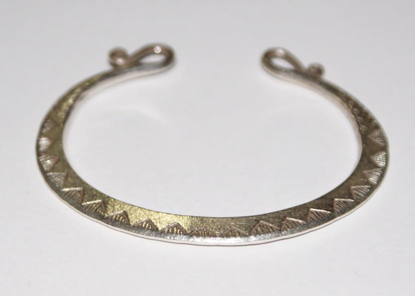 Thai Karen Hill Tribe Silver Bangle BG123