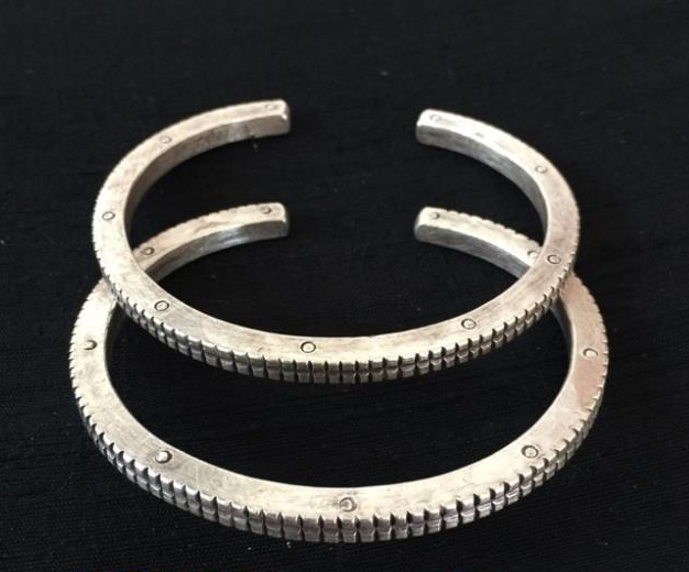 Thai Karen Hill Tribe Silver Bangle BG203