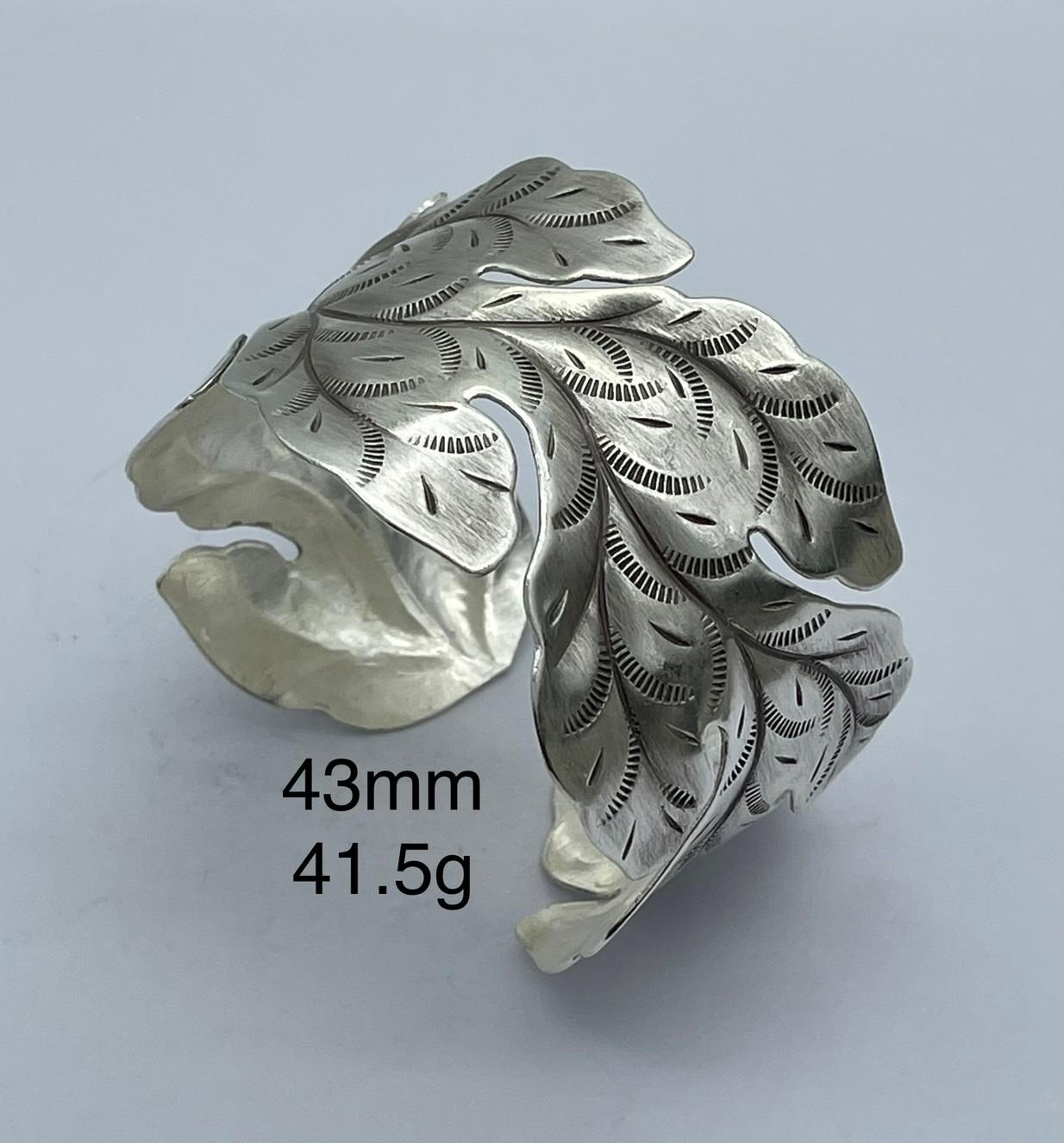 Thai Karen Hill Tribe Silver Bangle BG211TKSH119