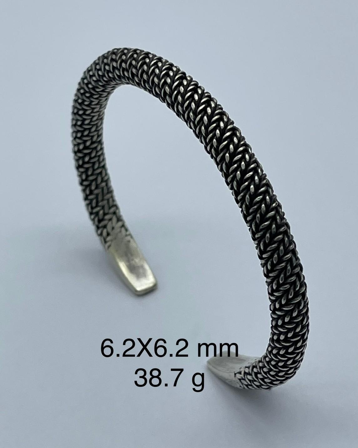Thai Karen Hill Tribe Silver Bangle BG211TKSH87