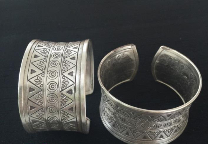 Thai Karen Hill Tribe Silver Bangle BG316