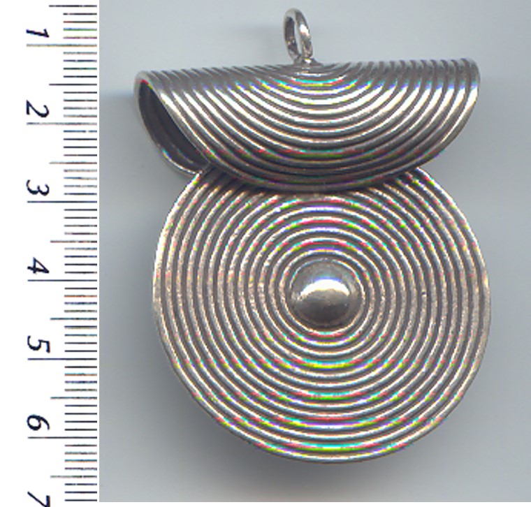 Thai Karen Hill Tribe Silver Swirl Printed Circular Pendant NL083