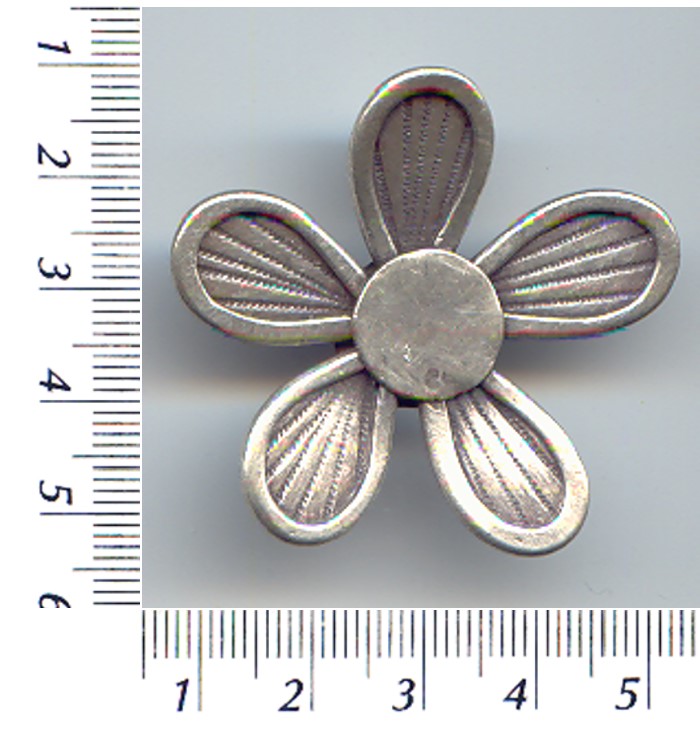 Thai Karen Hill Tribe Silver Sweet Flower Pendant NL095