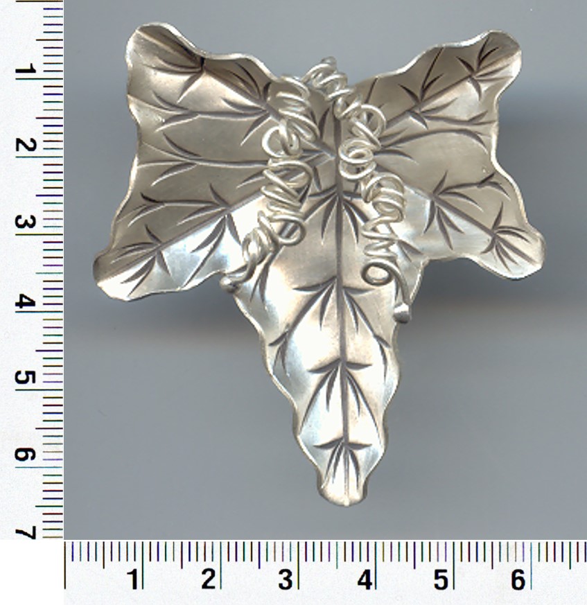 Thai Karen Hill Tribe Silver Leaf With Swirl Wire Pendant NL135
