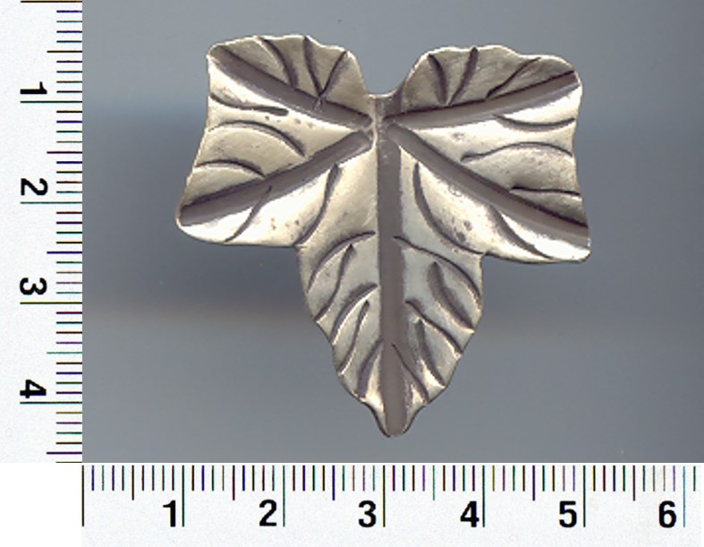 Thai Karen Hill Tribe Silver Leaf Pendant NL143