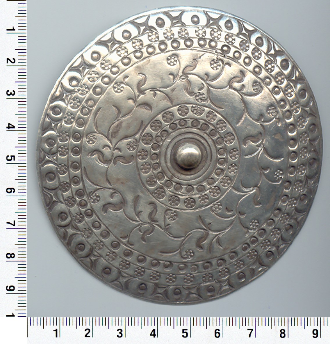 Thai Karen Hill Tribe Silver Imprint Floral Circle Pendant NL203