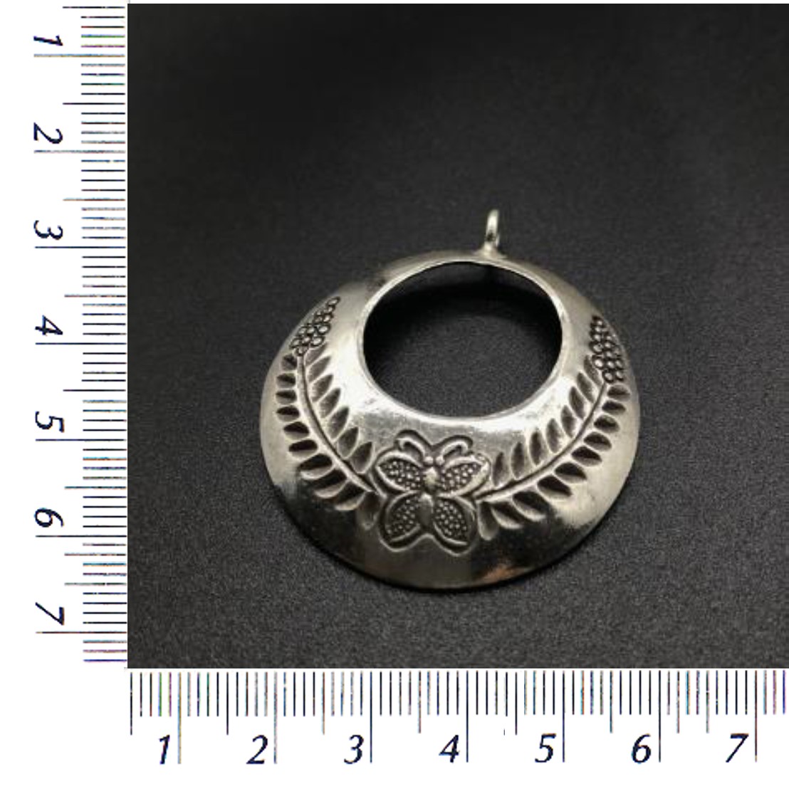 Thai Karen Hill Tribe Silver Pendants 20PD114