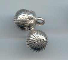 Thai Karen Hill Tribe Silver Pendants Sweet Mangosteen Bell Charm NM103 