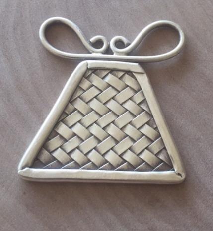 Thai Karen Hill Tribe Silver Pendants NM335 