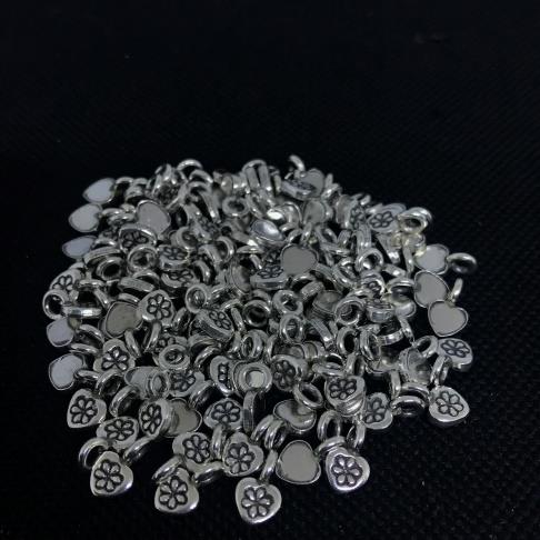 THAI KAREN HILL TRIBE SILVER PENDANTS 20PD173 (10 BEADS)