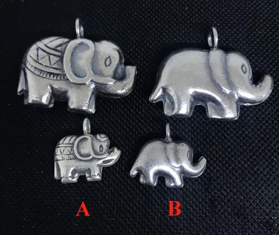 Thai Karen Hill Tribe Silver Pendants 20PD231 A BIG (2 Beads)