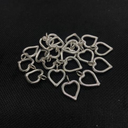 Thai Karen Hill Tribe Silver Pendants 20PD271 (10 Beads)