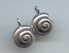 THAI KAREN HILL TRIBE SILVER SEA SHELL PENDANTS NS032