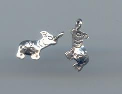 Thai Karen Hill Tribe Silver Small Girraffe Pendant NS047