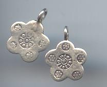 Thai Karen Hill Tribe Silver Daisy Print Chinese Flower Pendant NS071