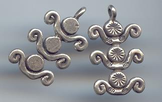 THAI KAREN HILL TRIBE SILVER PRINTED RADIUS WITH SPIRAL PENDANT NS084