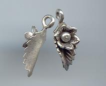 Thai Karen Hill Tribe Silver Pendants Sweet Flower With Leaf Pendant NS181