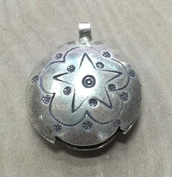 Thai Karen Hill Tribe Silver Pendants NS700