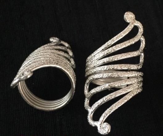 THAI KAREN HILL TRIBE SILVER RING RR359